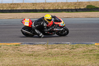 anglesey-no-limits-trackday;anglesey-photographs;anglesey-trackday-photographs;enduro-digital-images;event-digital-images;eventdigitalimages;no-limits-trackdays;peter-wileman-photography;racing-digital-images;trac-mon;trackday-digital-images;trackday-photos;ty-croes